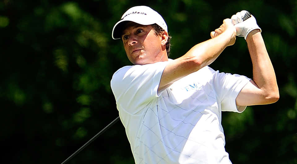 Billy Andrade Golf Club Swing Background