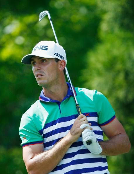 Billy Horschel Golf Club On Shoulder