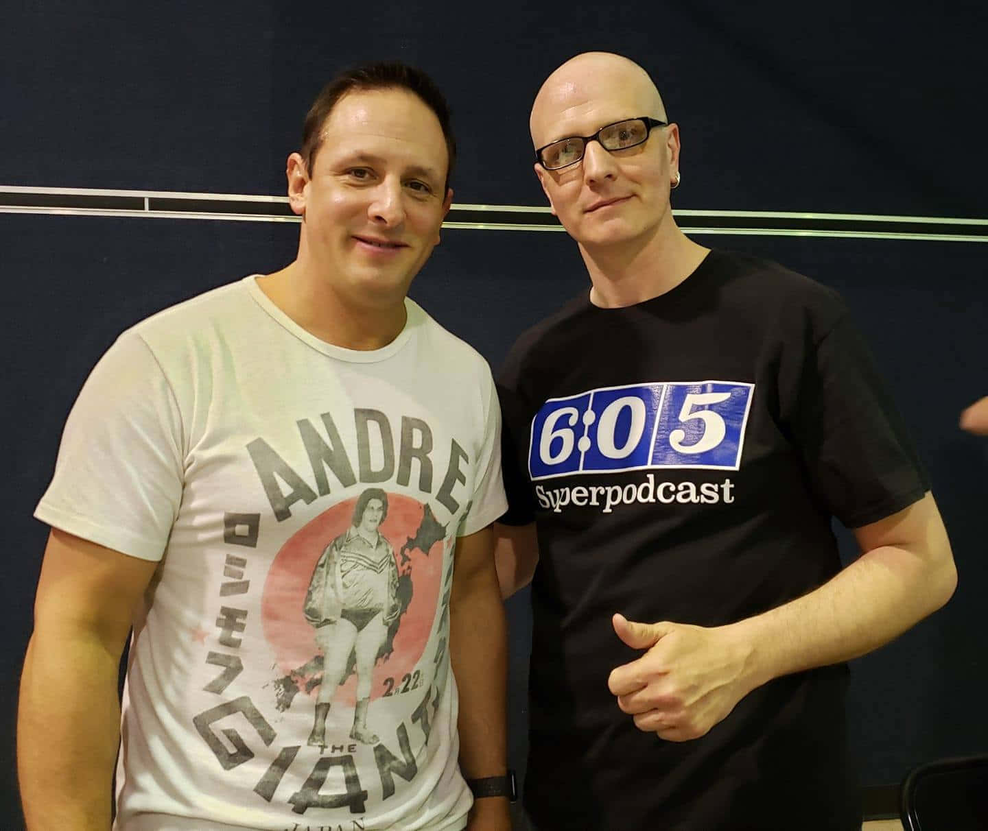 Billy Kidmanand Fan Event Photo Background