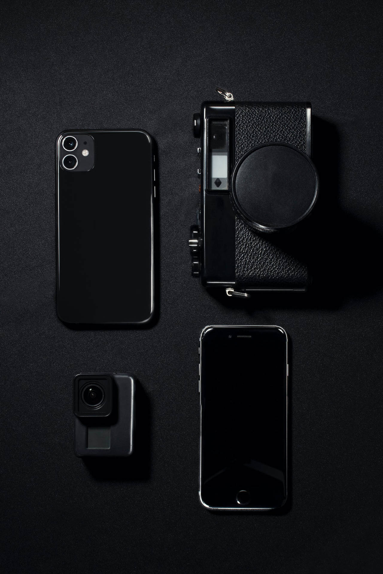 Black Aesthetic Iphone Gadgets Collection