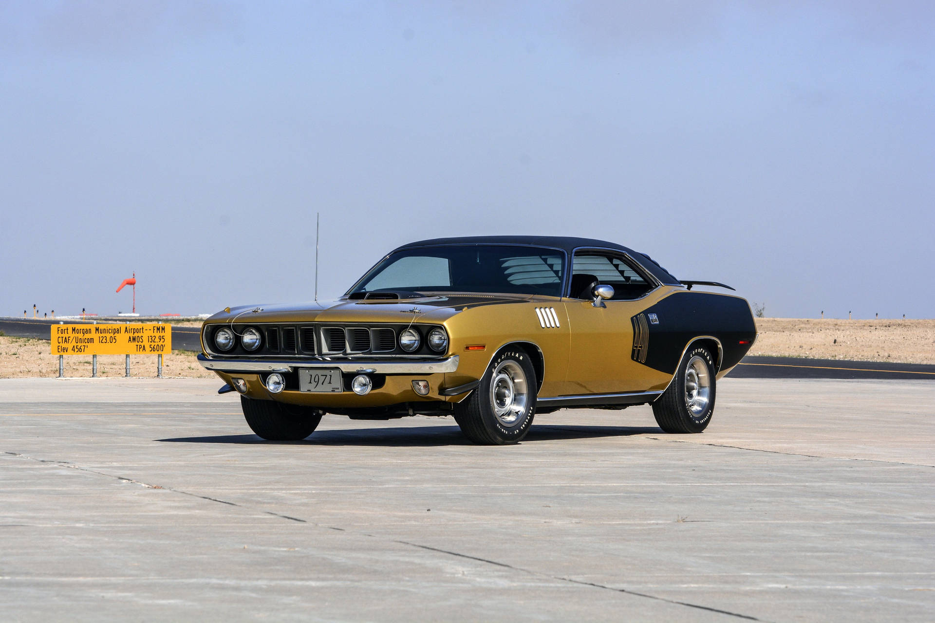 Black And Gold 1970 Plymouth Barracuda Background