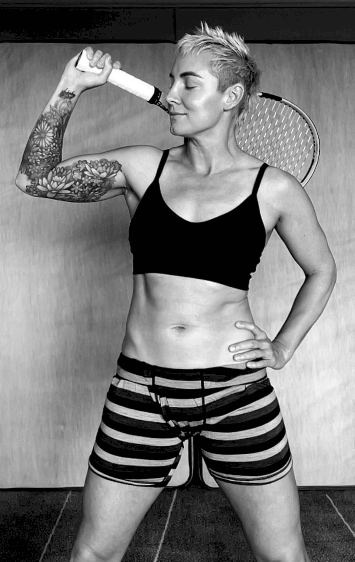 Black-and-white Bethanie Mattek-sands Background