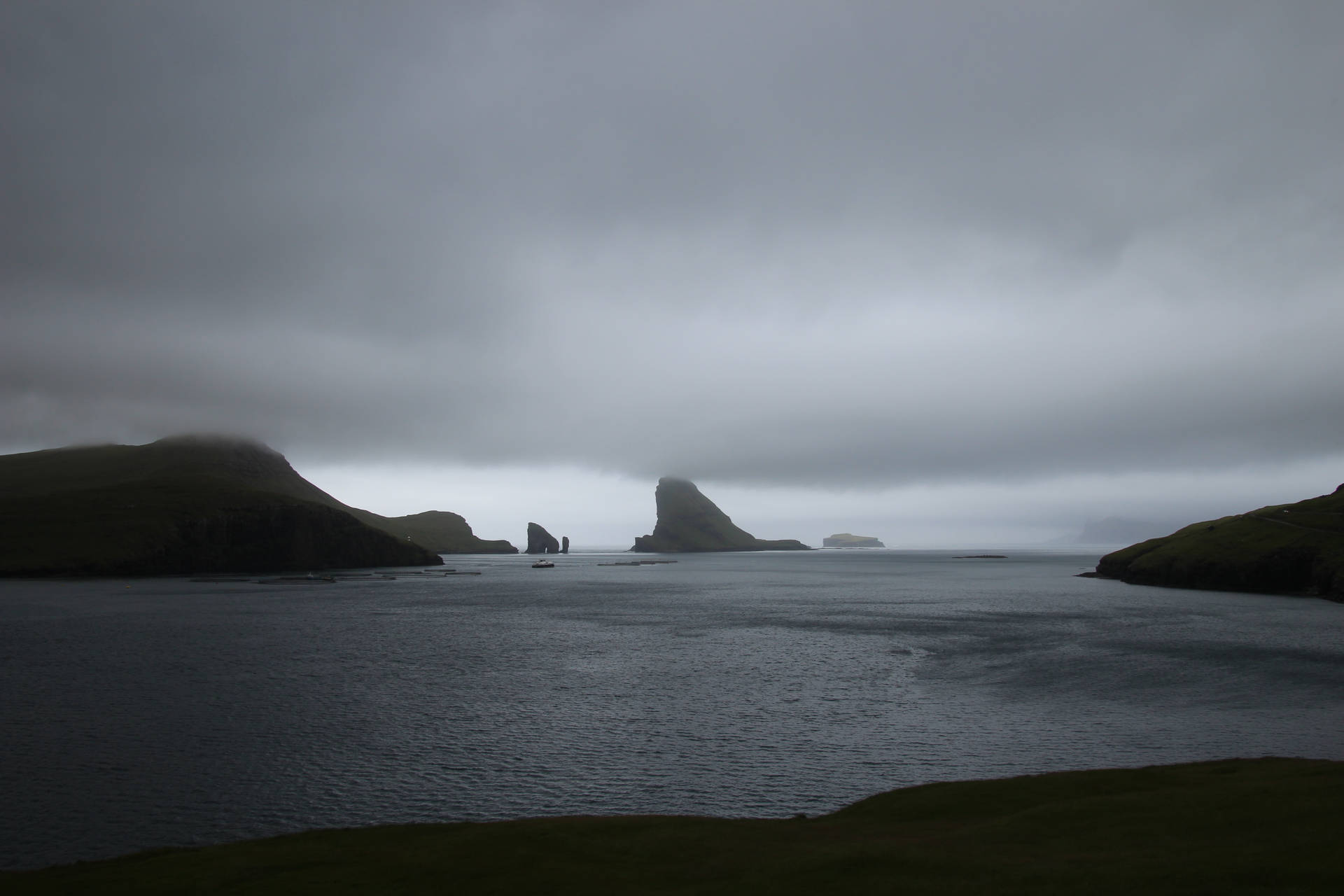 Black And White Faroe Islands Background