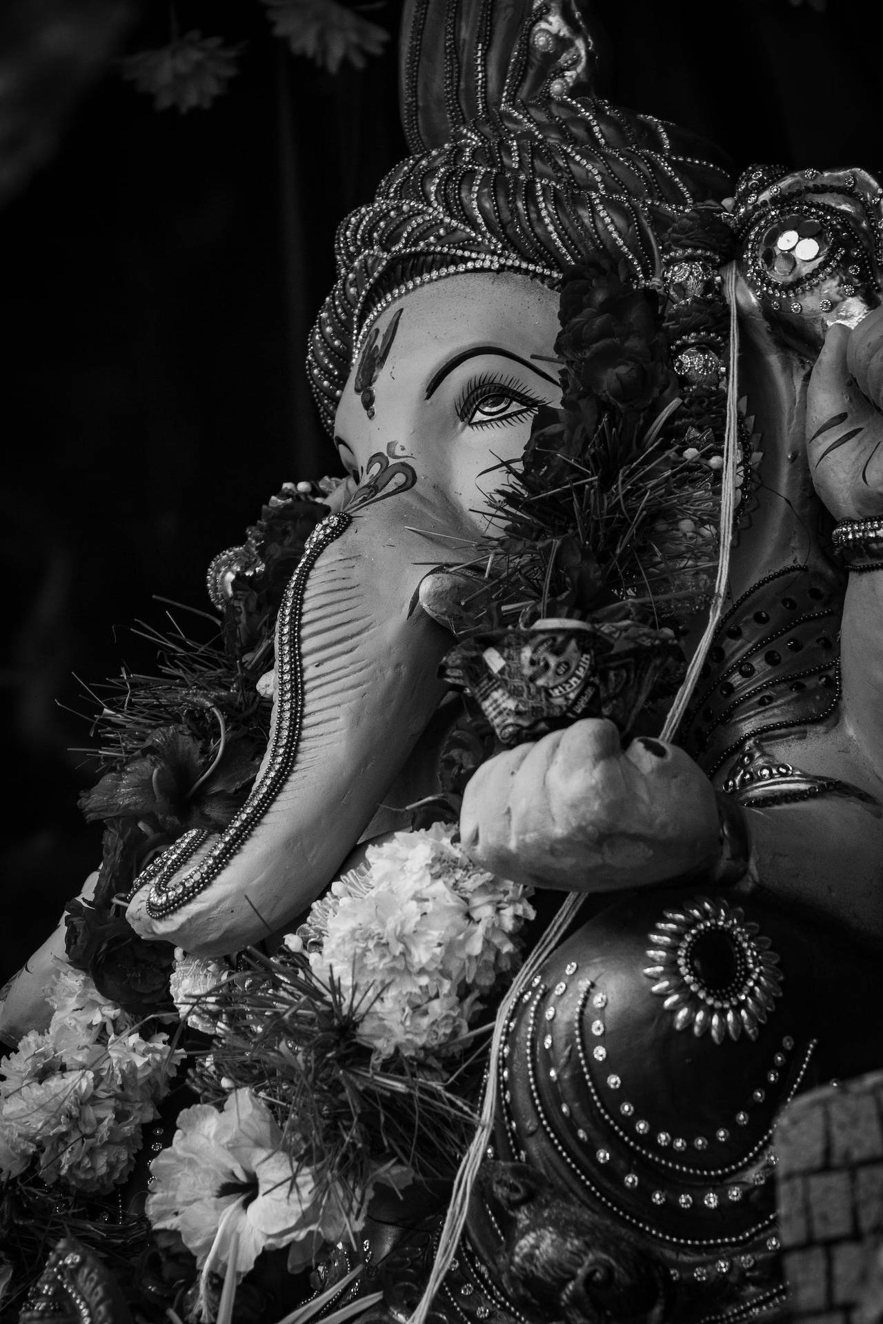 Black And White God Ganesh Statue Background