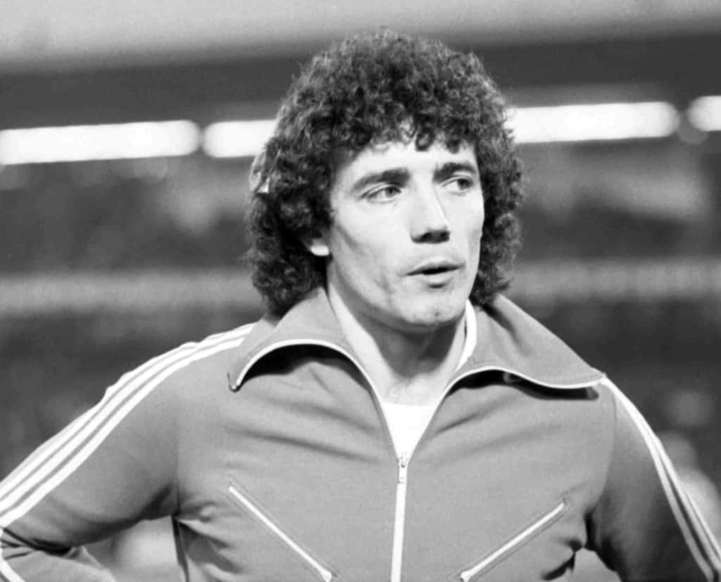 Black And White Kevin Keegan Background