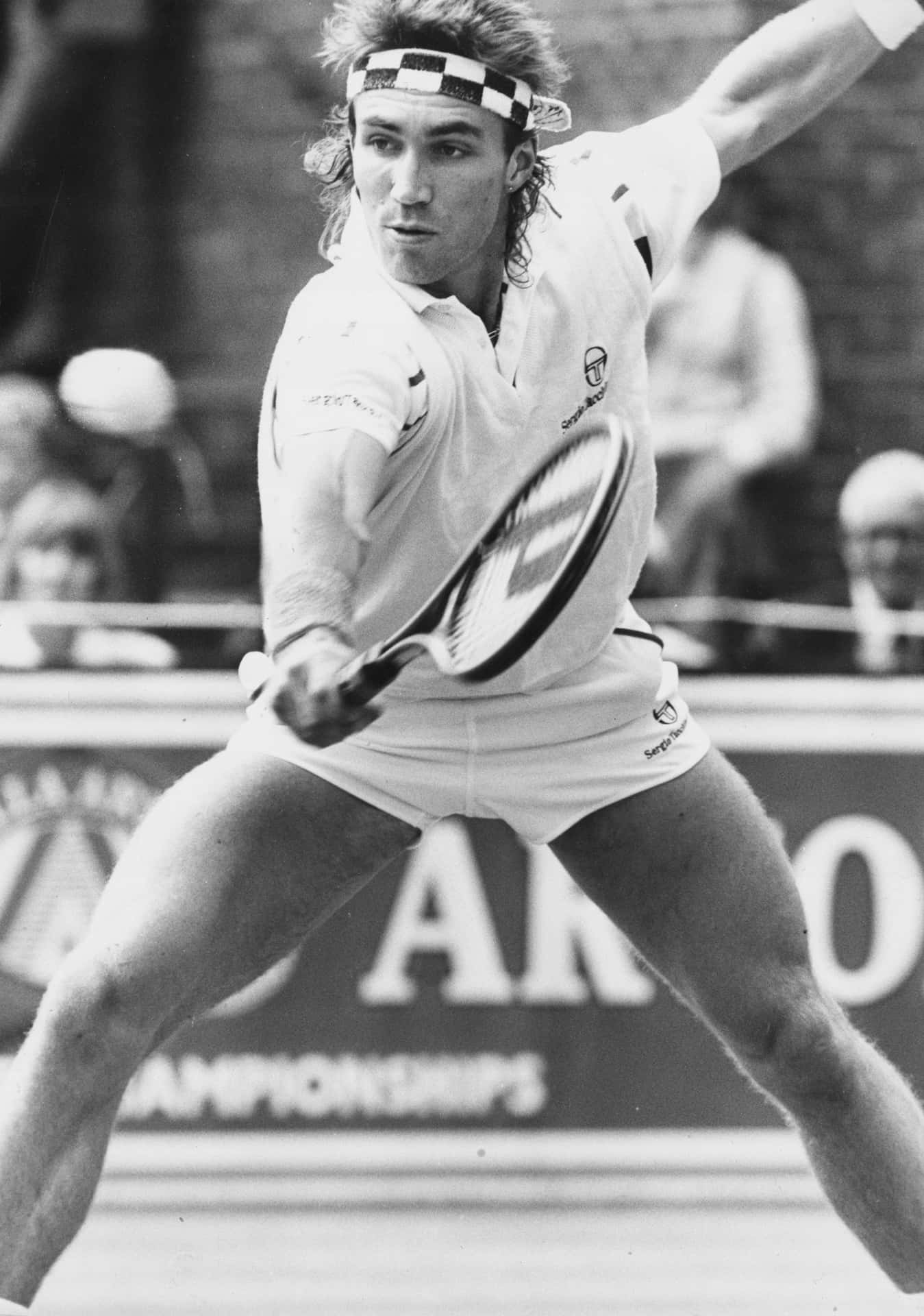 Black And White Pat Cash Background