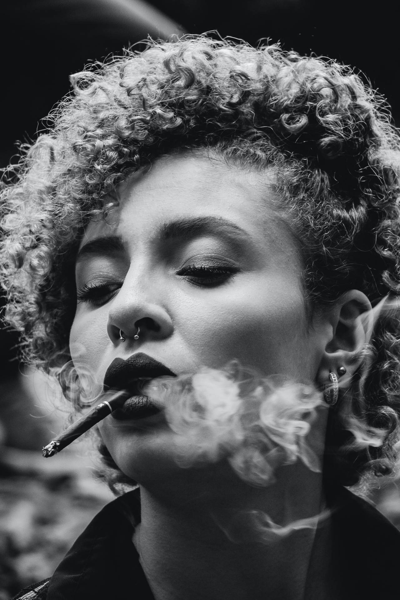 Black And White Portrait Of A Woman Smoking Background