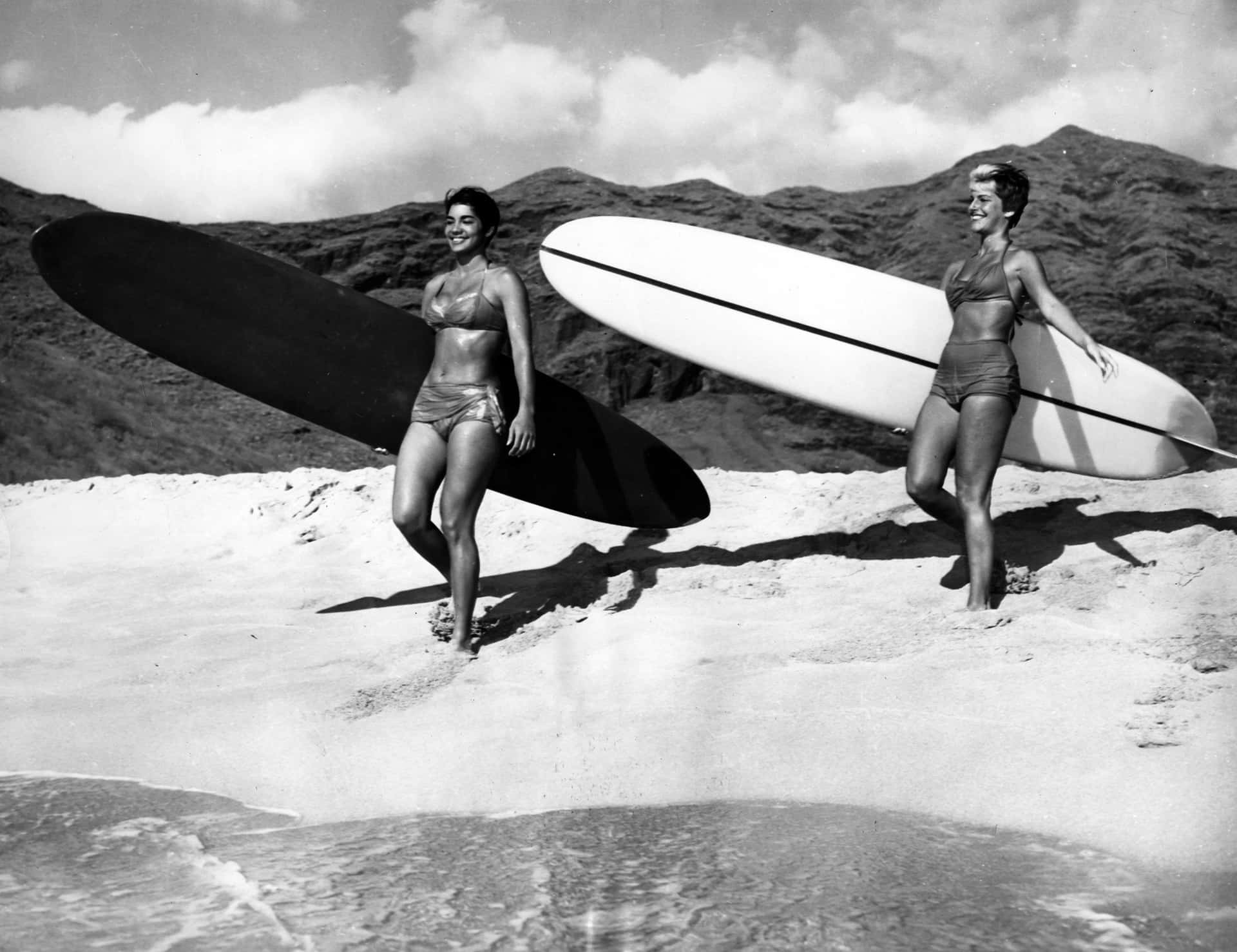 Black And White Vintage Surf Women Portrait Background