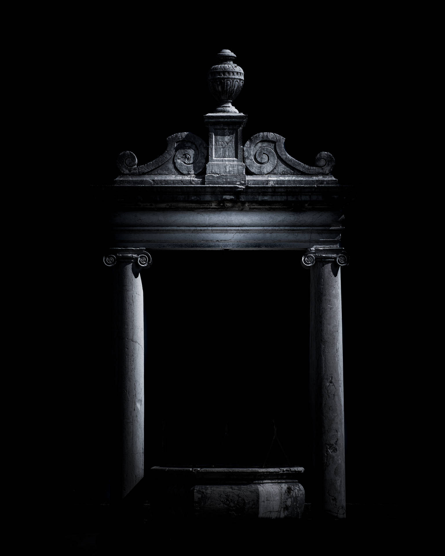Black Android Ancient Altar Background