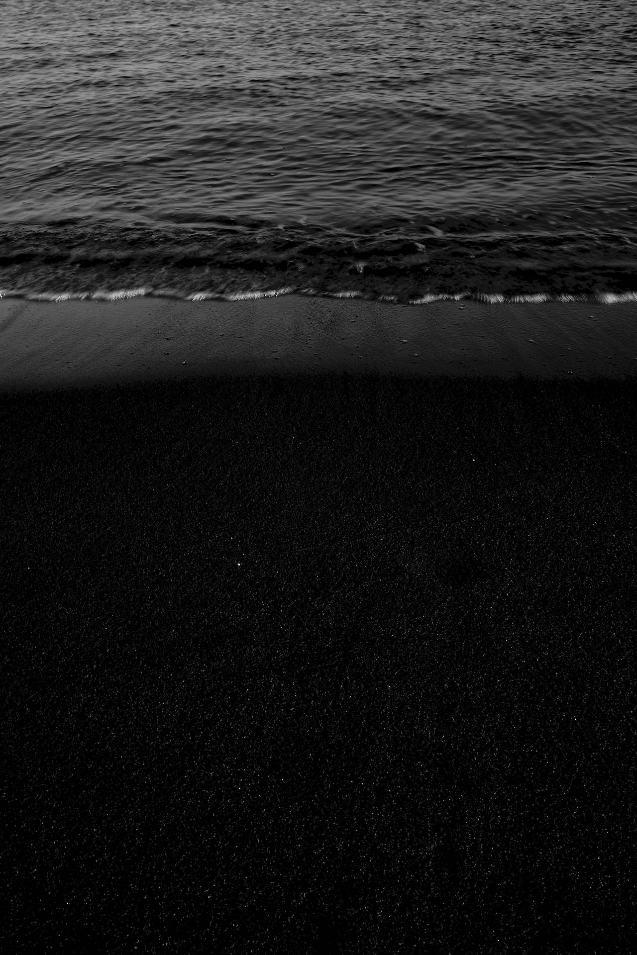 Black Beach Wave Iphone Background