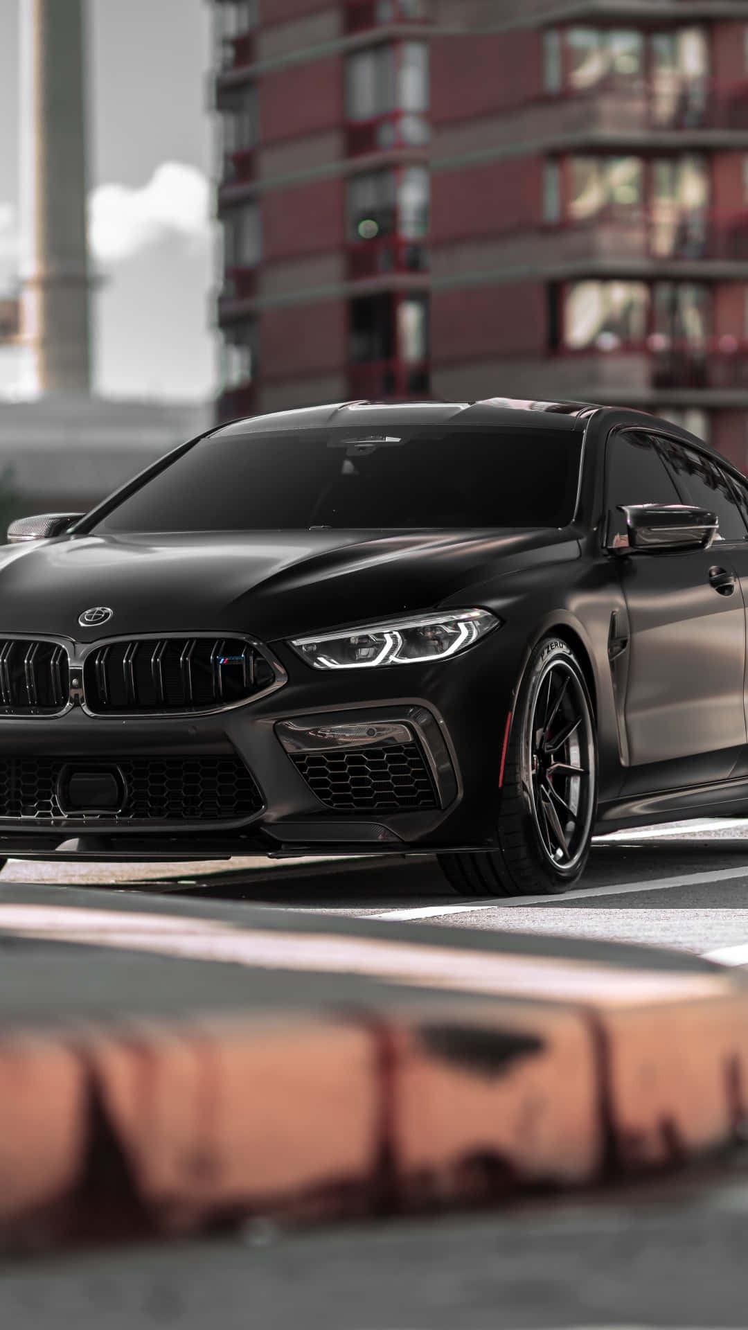 Black Bmw M8 4k Mobile