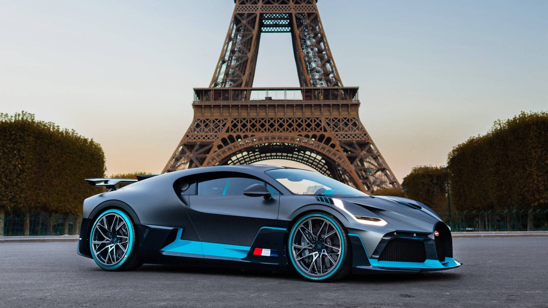 Black Car Hd Eiffel Tower