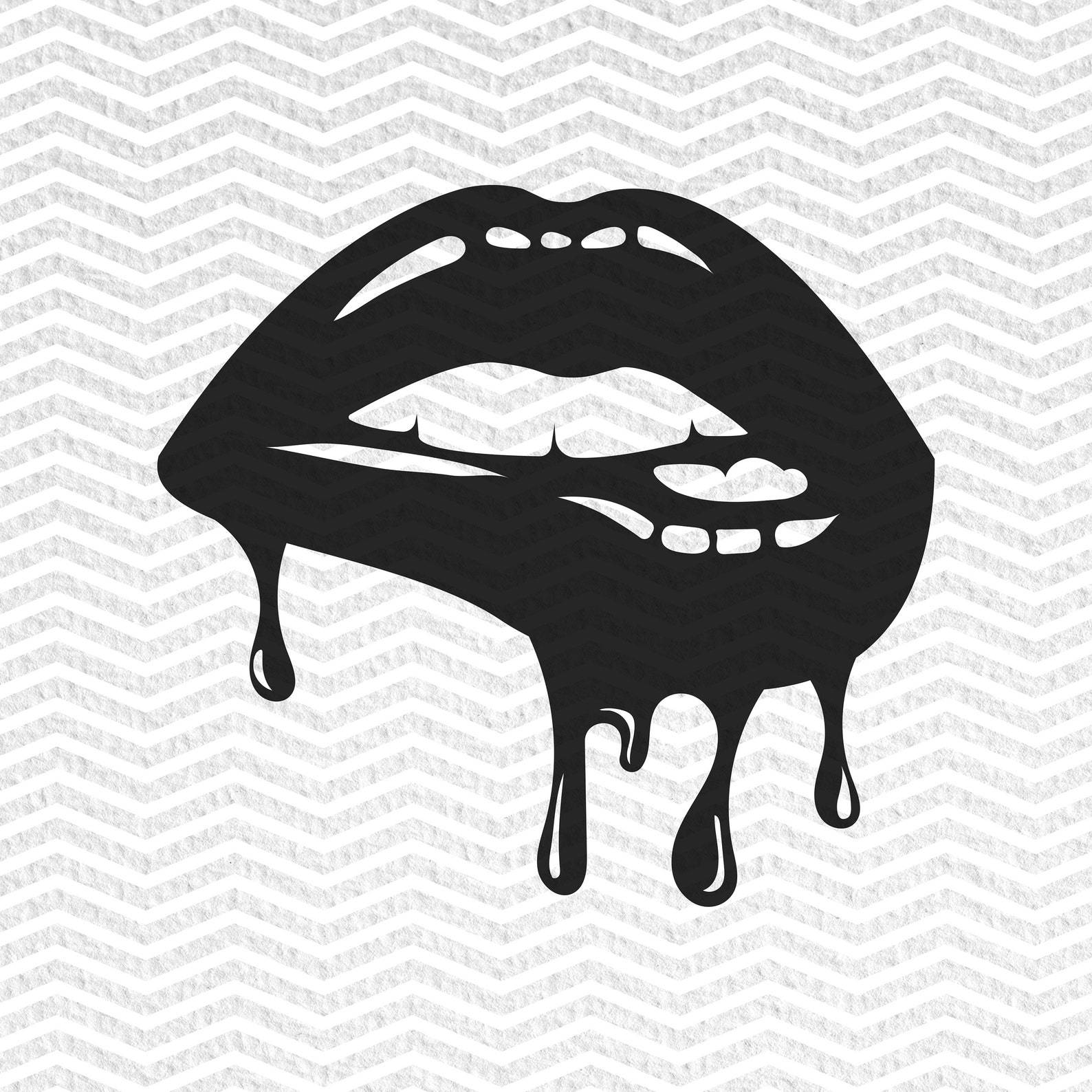Black Drippy Lips