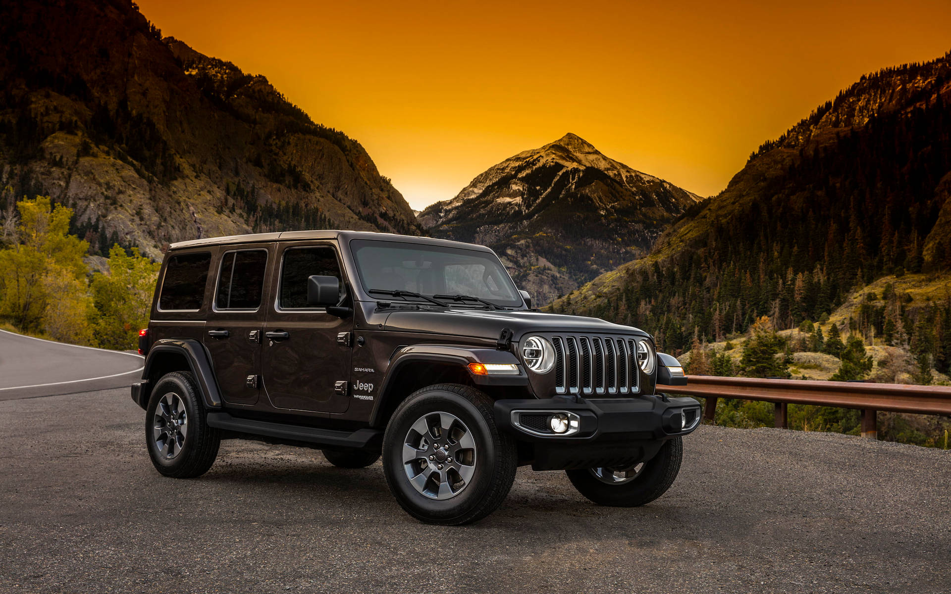 Black Jeep Sunset Vista Background