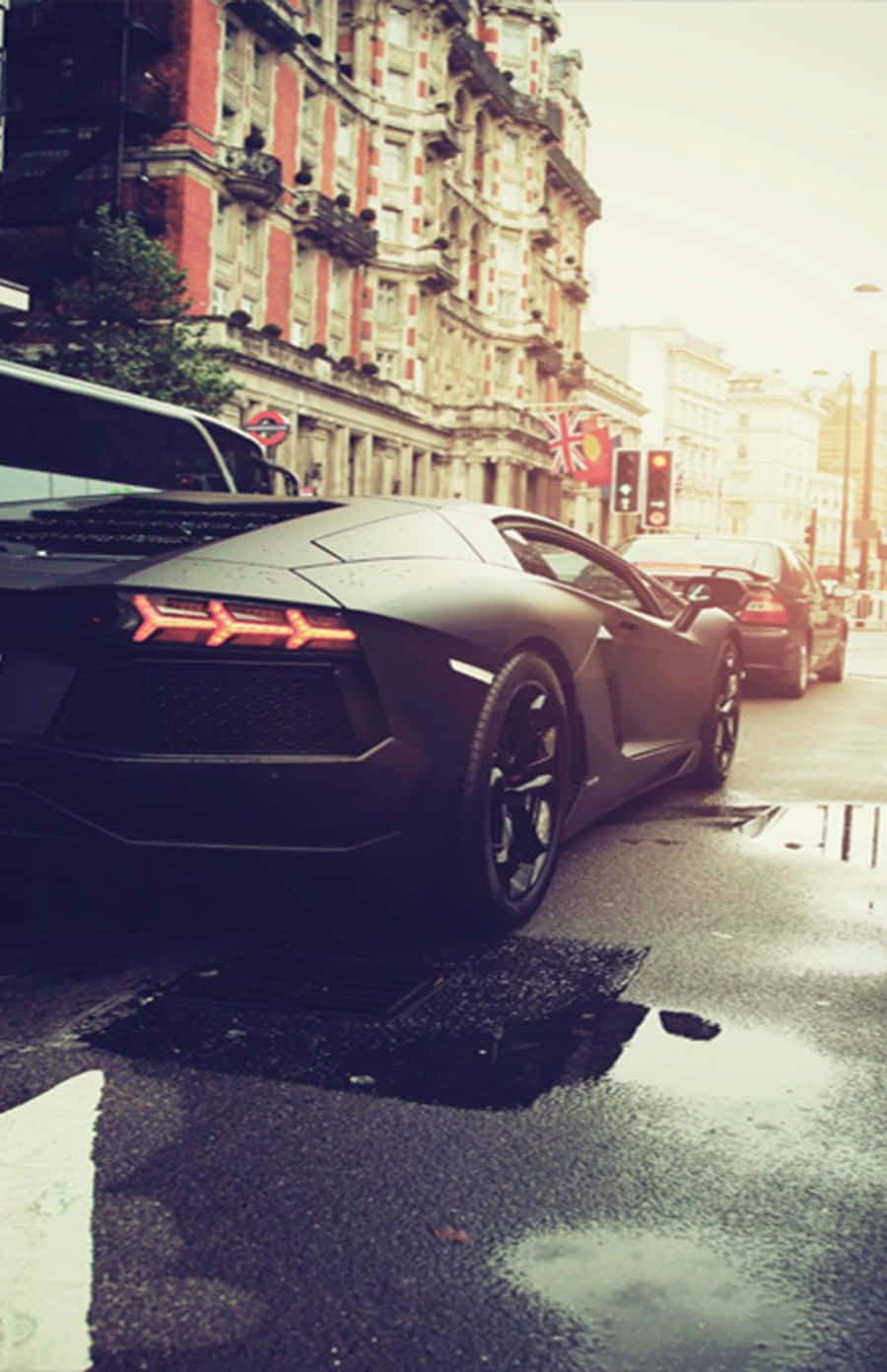 Black Lamborghini Iphone Supercars Cityscape Wallpaper Background