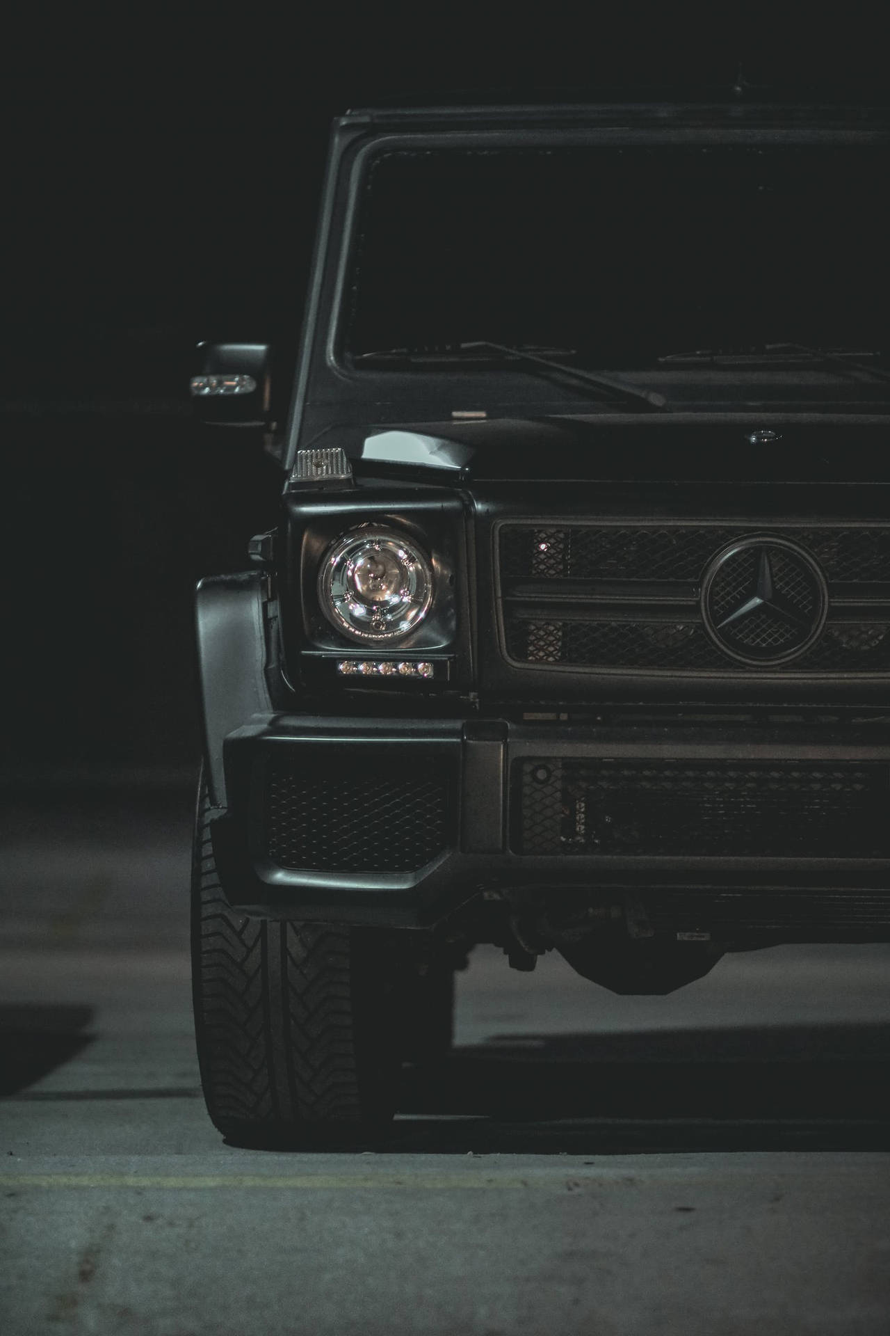 Black Mercedes Luxury Car Jeep Background