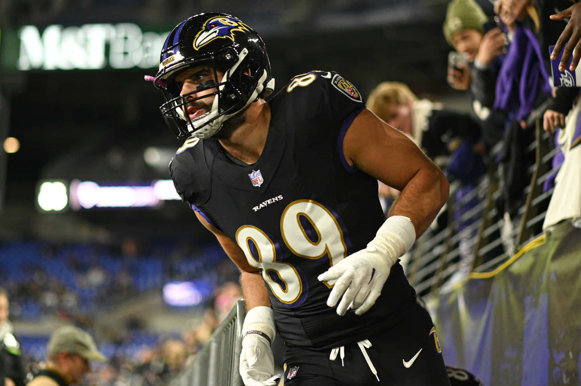 Black Number 89 Jersey Mark Andrews Background
