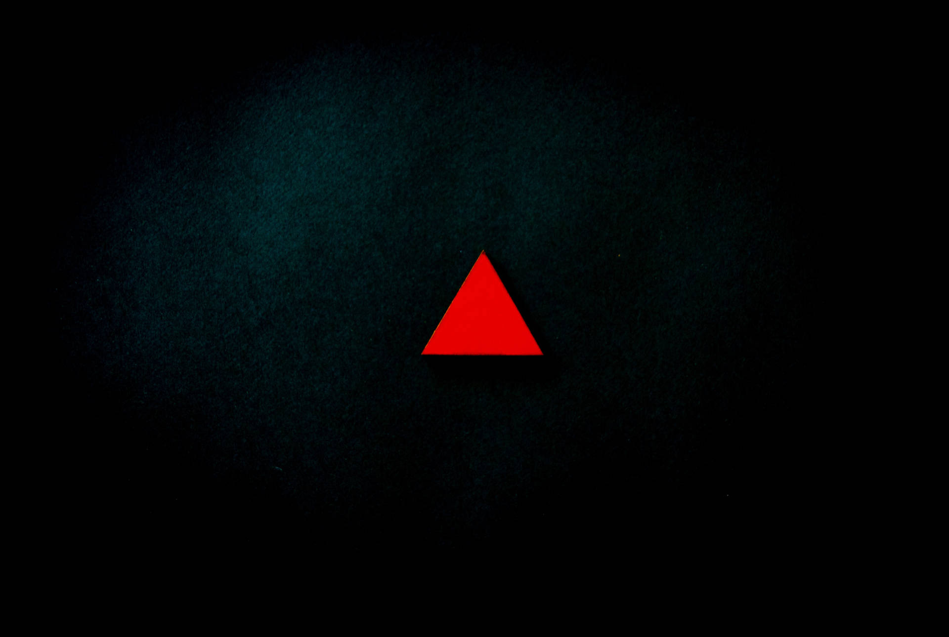 Black Red 4k Triangle Background