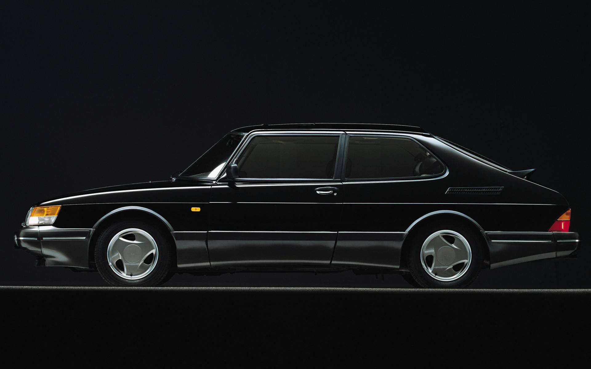 Black Saab 900 Turbo Background