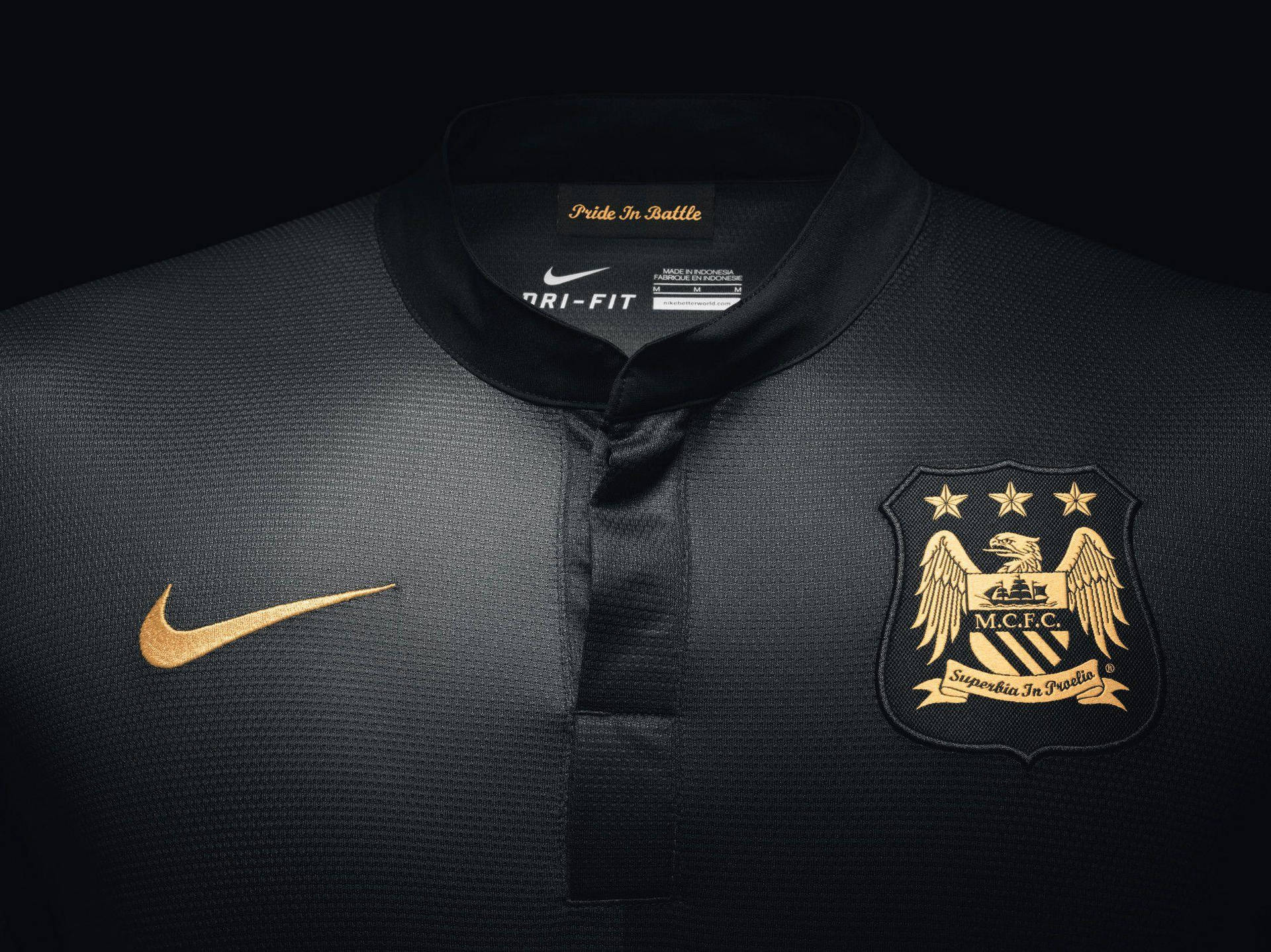 Black Shirt With Manchester City Fc Logo Background