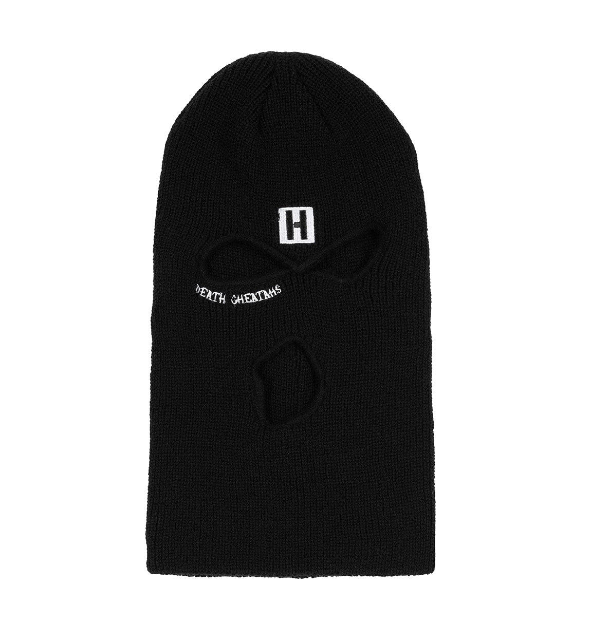 Black Ski Mask: Dark Protection To Keep You Warm Background