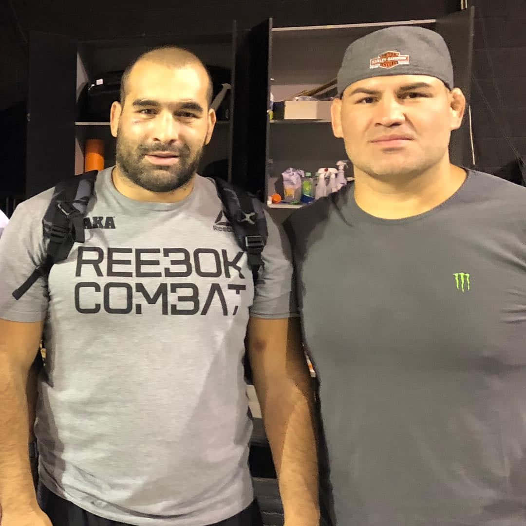 Blagoy Ivanov Beside Fan