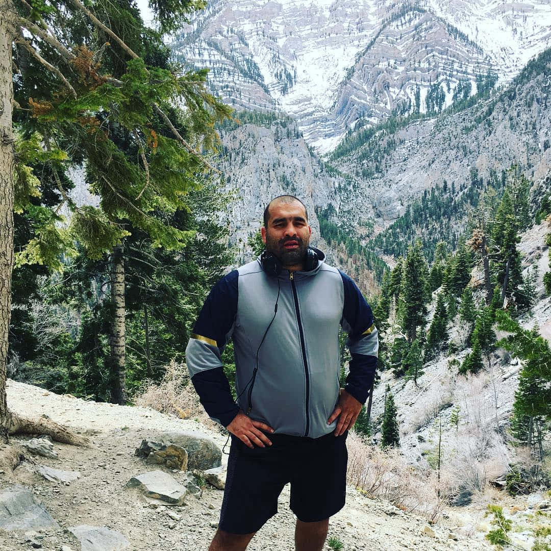 Blagoy Ivanov On Mountain Path