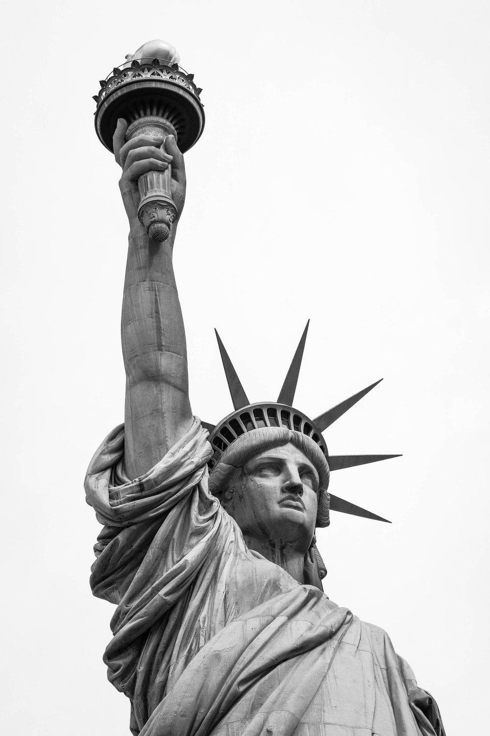 Blank White Statue Of Liberty Background
