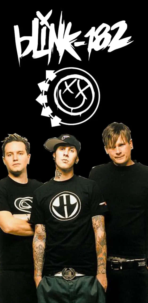 Blink182 Band Members Promotional Photo Background