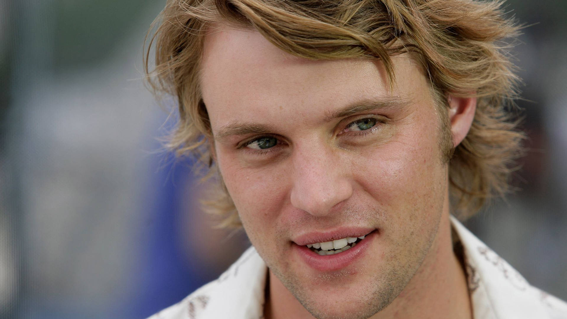 Blonde Messy Men Hairstyle