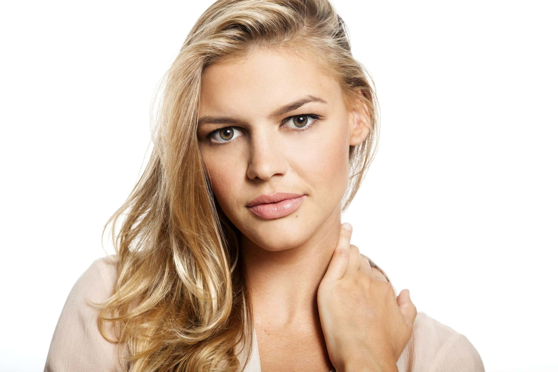 Blonde Model Headshot Background