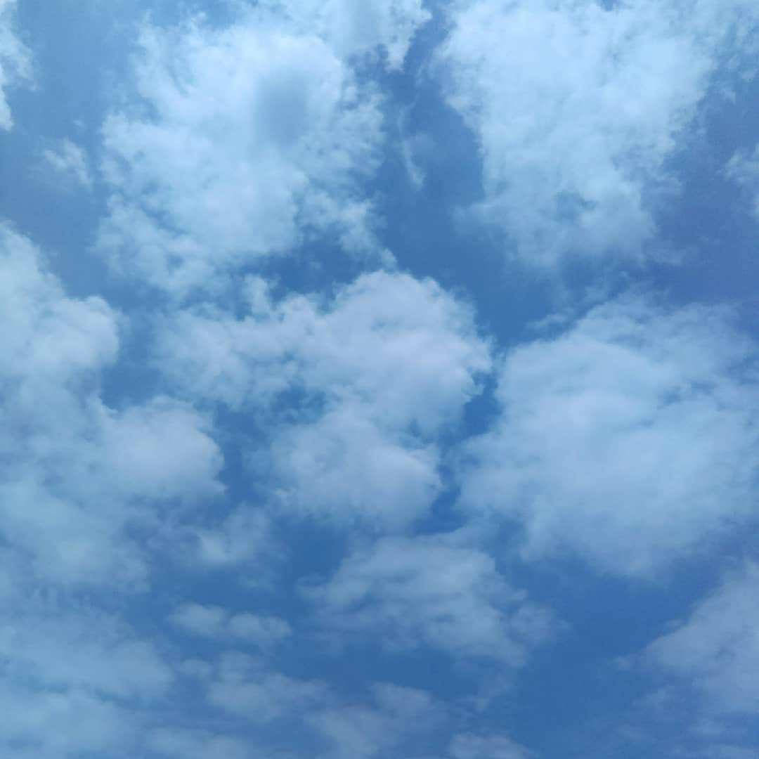 Blue Aesthetic Clouds Tumblr Laptop Background