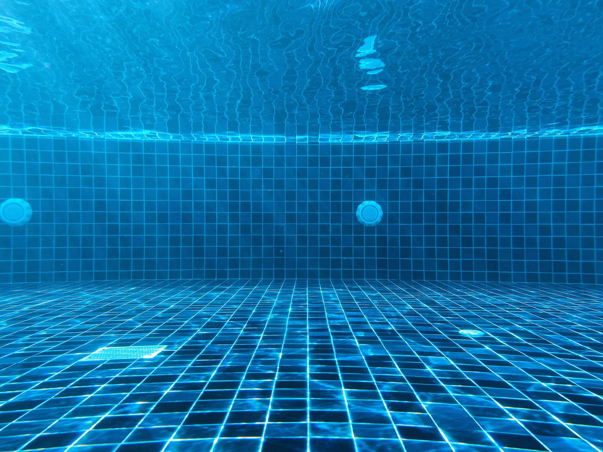 Blue Checkered Pool Flooring