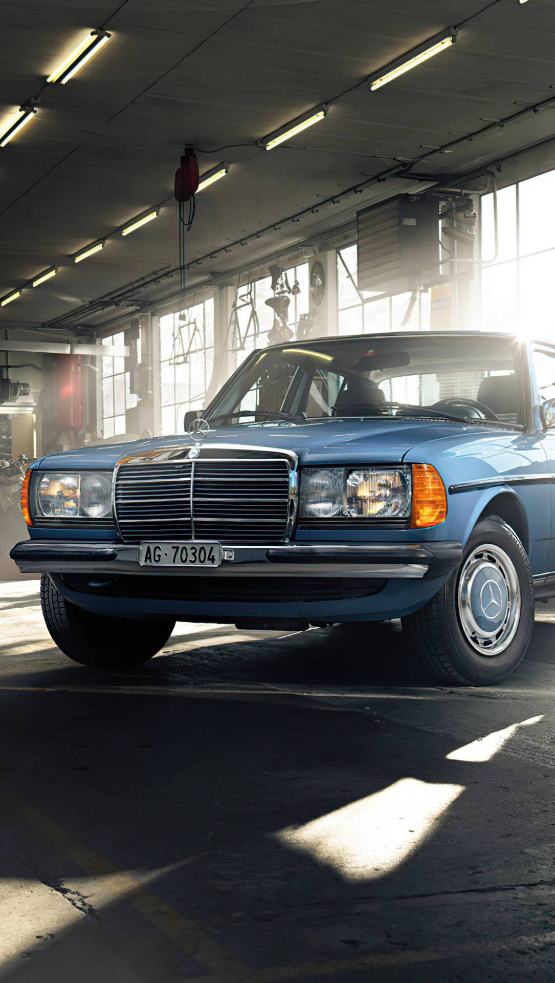 Blue Mercedes Benz Car W123