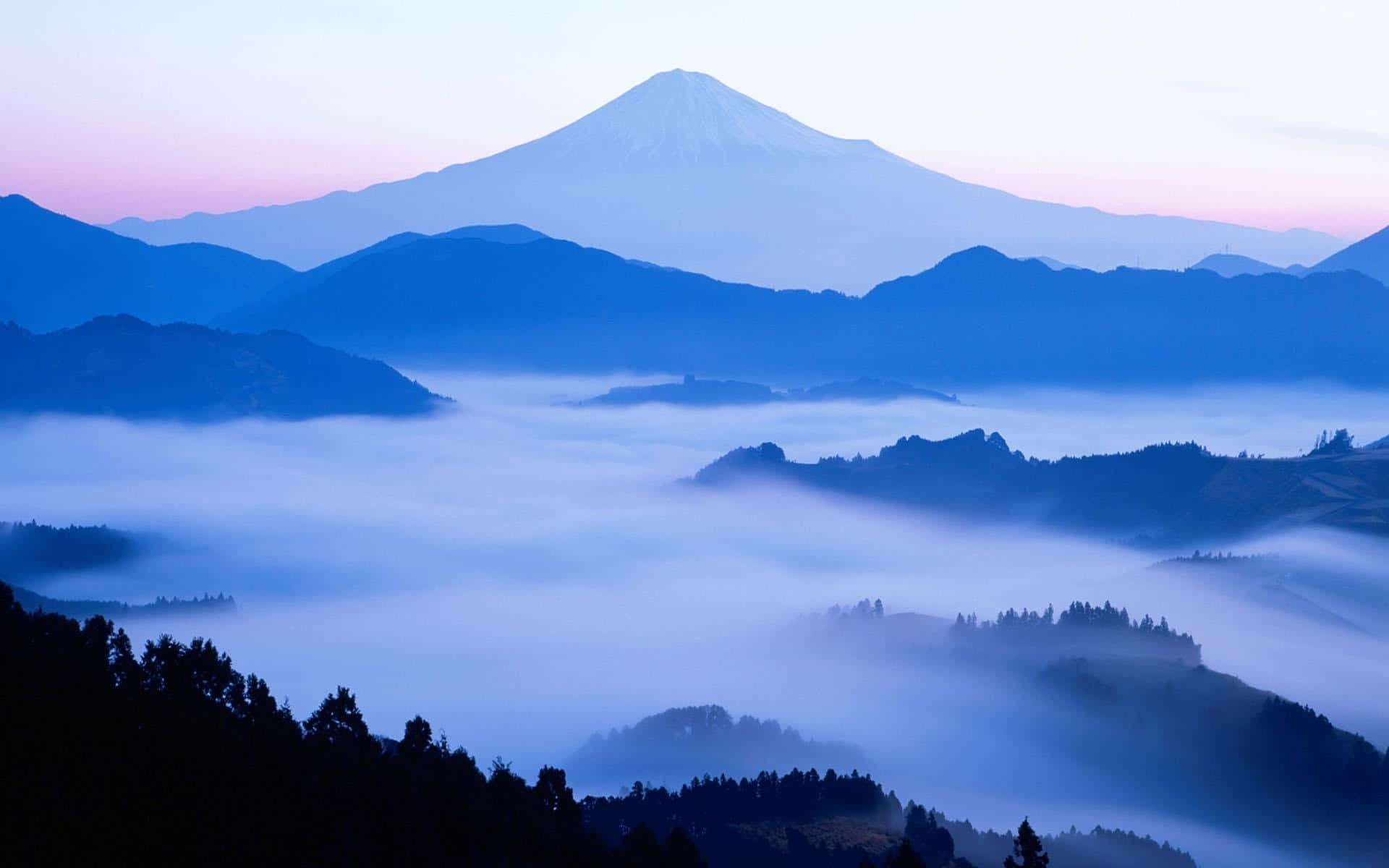 Blue Mountain Sea Of Fog Background