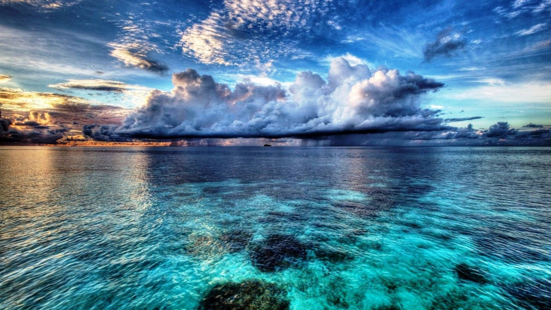 Blue Ocean With Thick Clouds Background