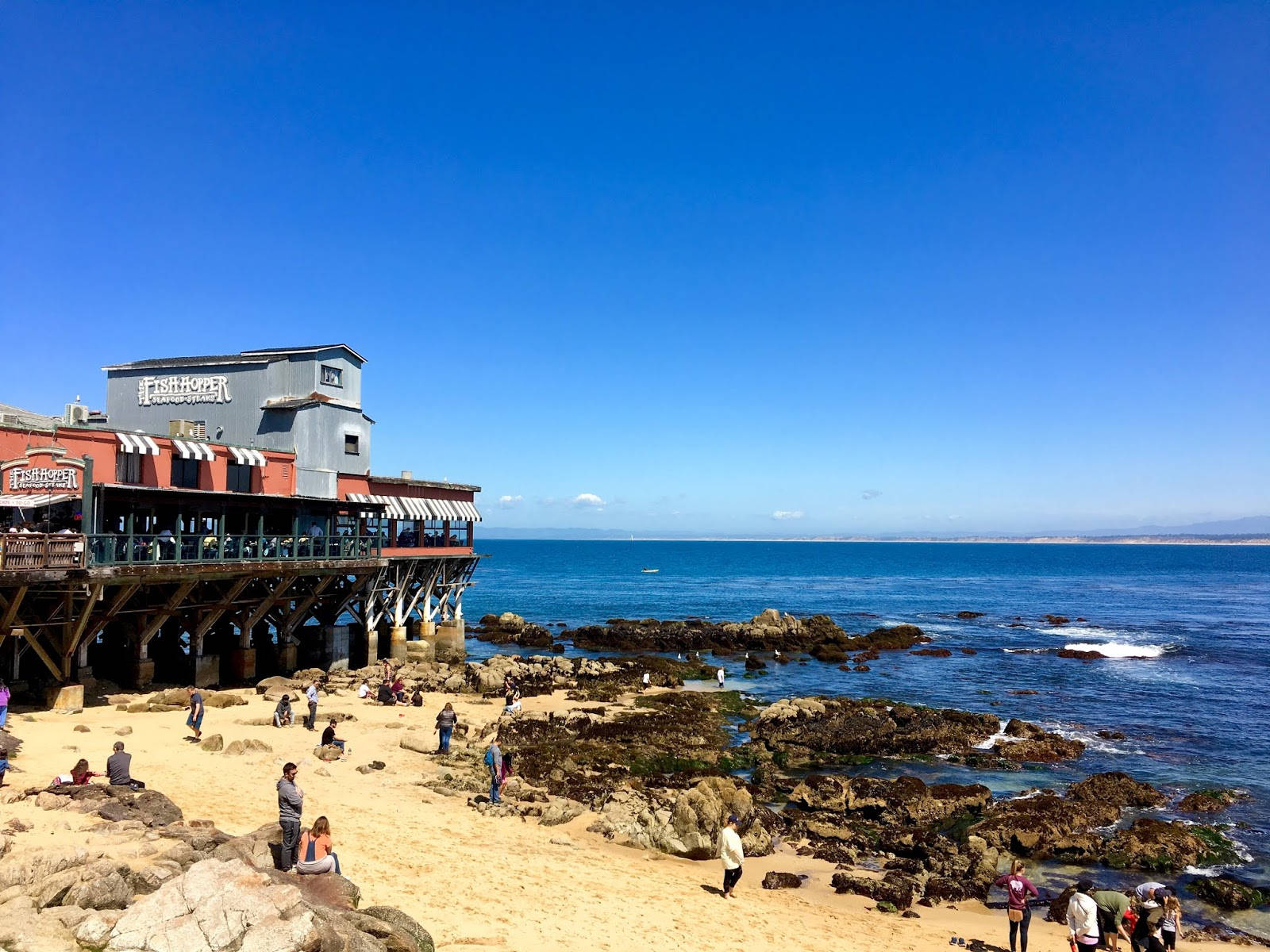 Blue Sky Of Cannery Row Beach Background