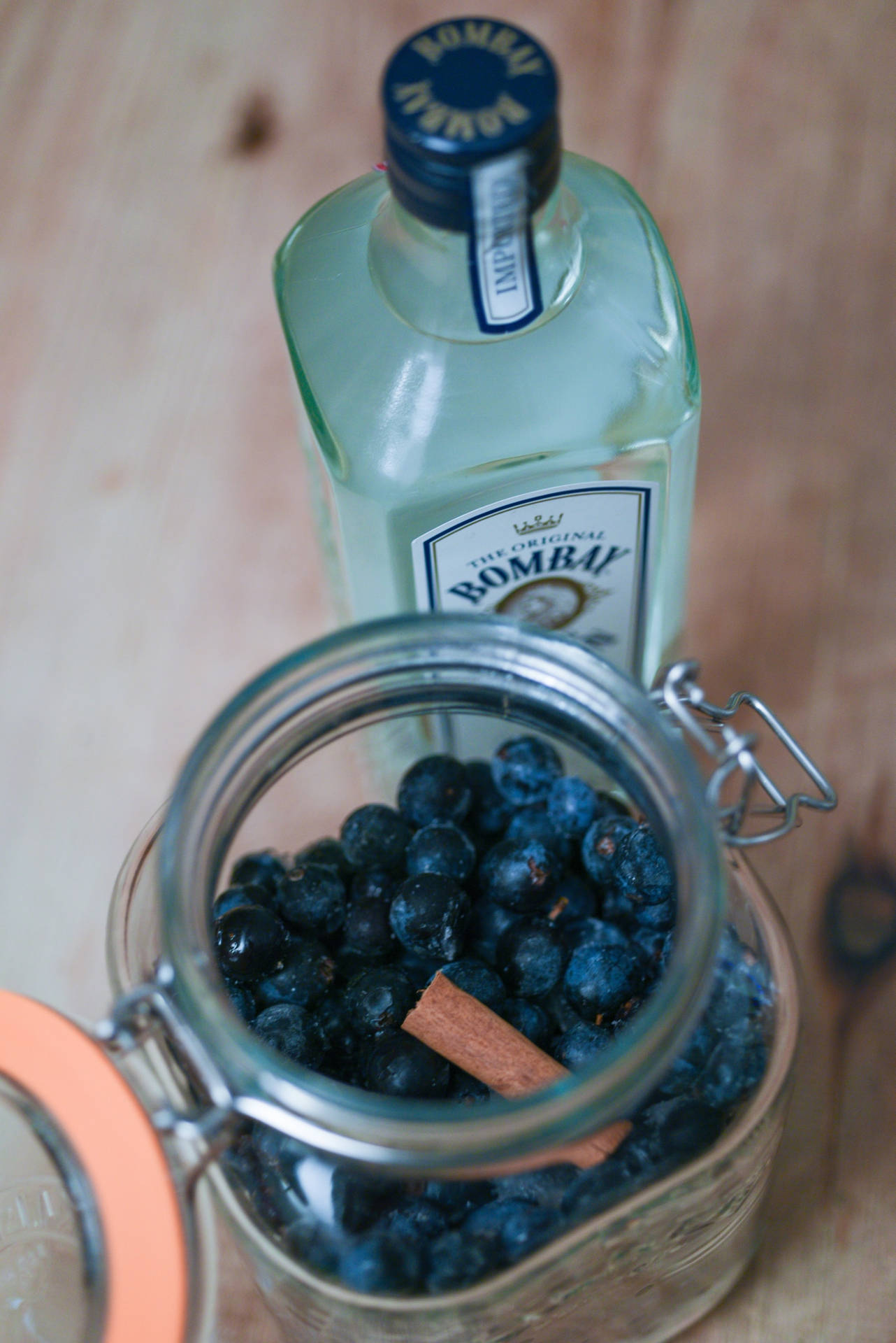 Blueberries And Bombay Background