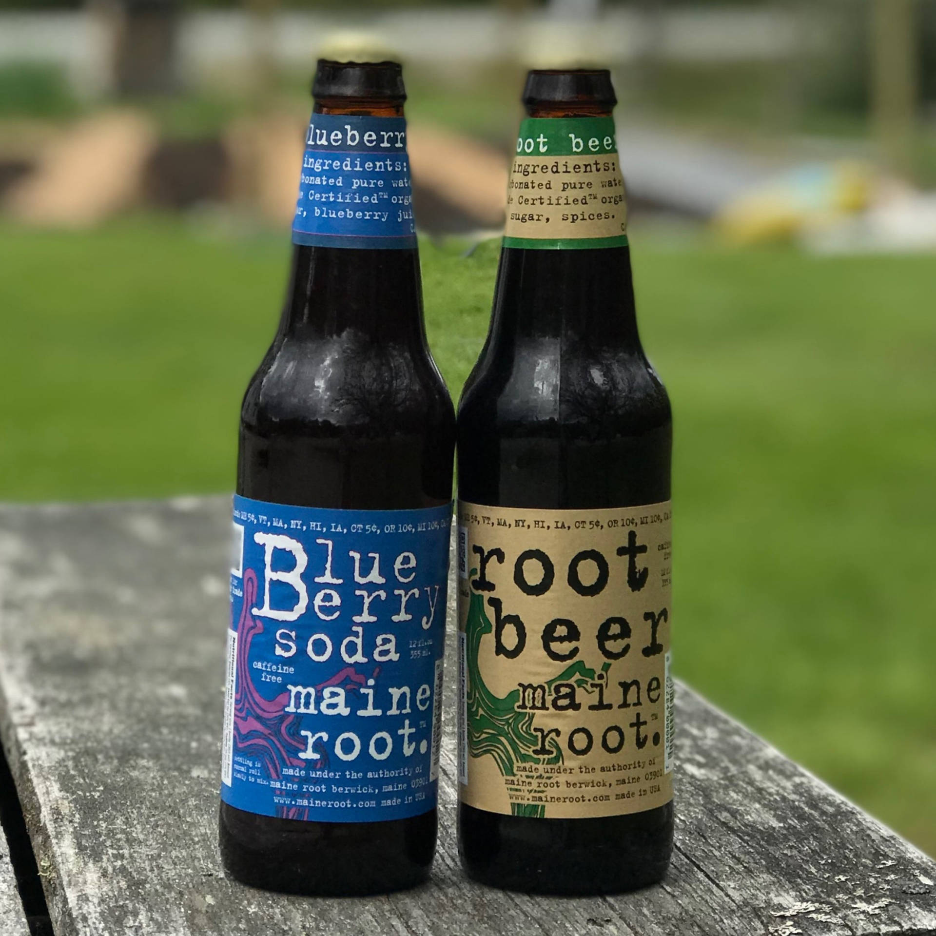 Blueberry Soda And Root Beer Maine Drinks Background