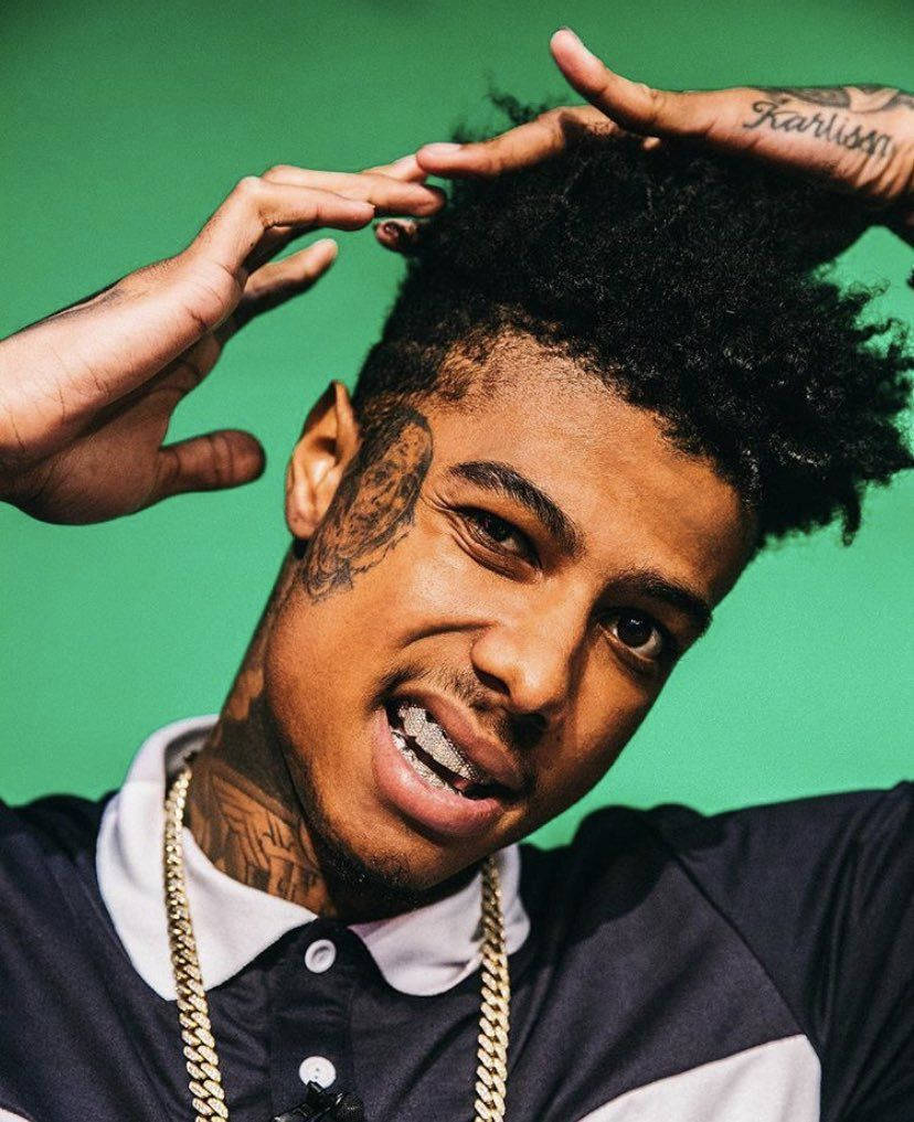 Blueface Green Background Background