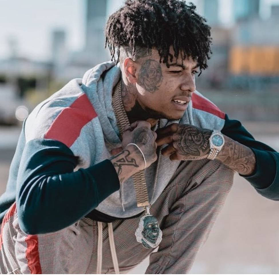 Blueface Squatting Background