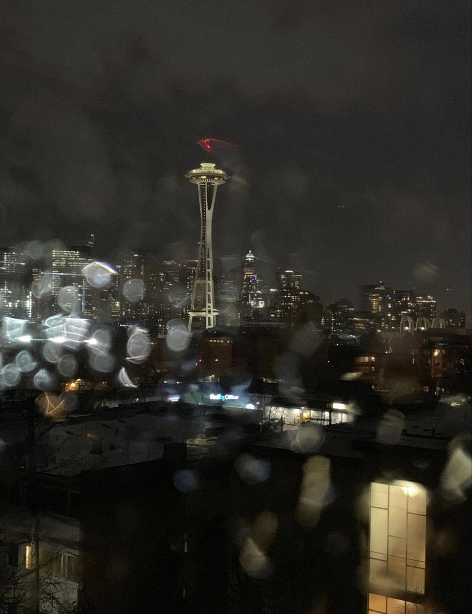 Blurry Seattle Rain Photo Background