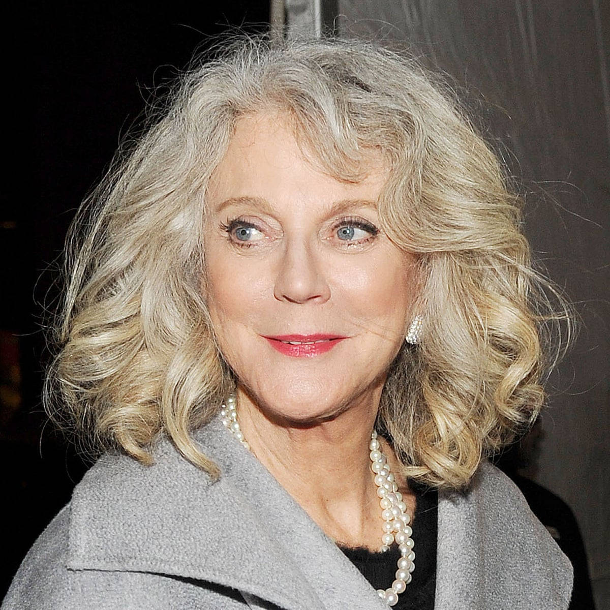 Blythe Danner Curly Hair