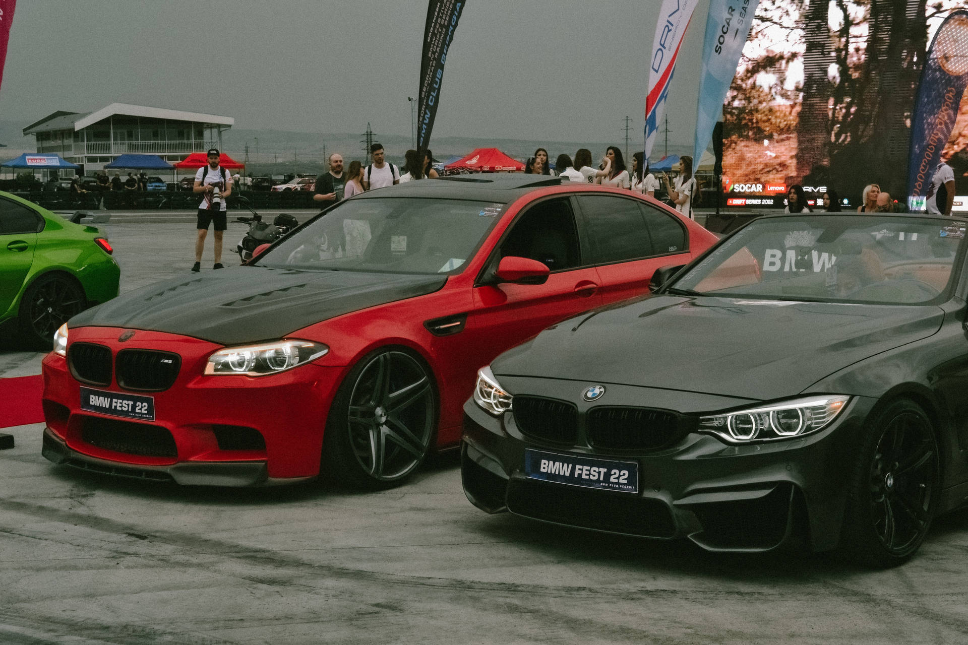 Bmw M5 And F33 Racing Track Background