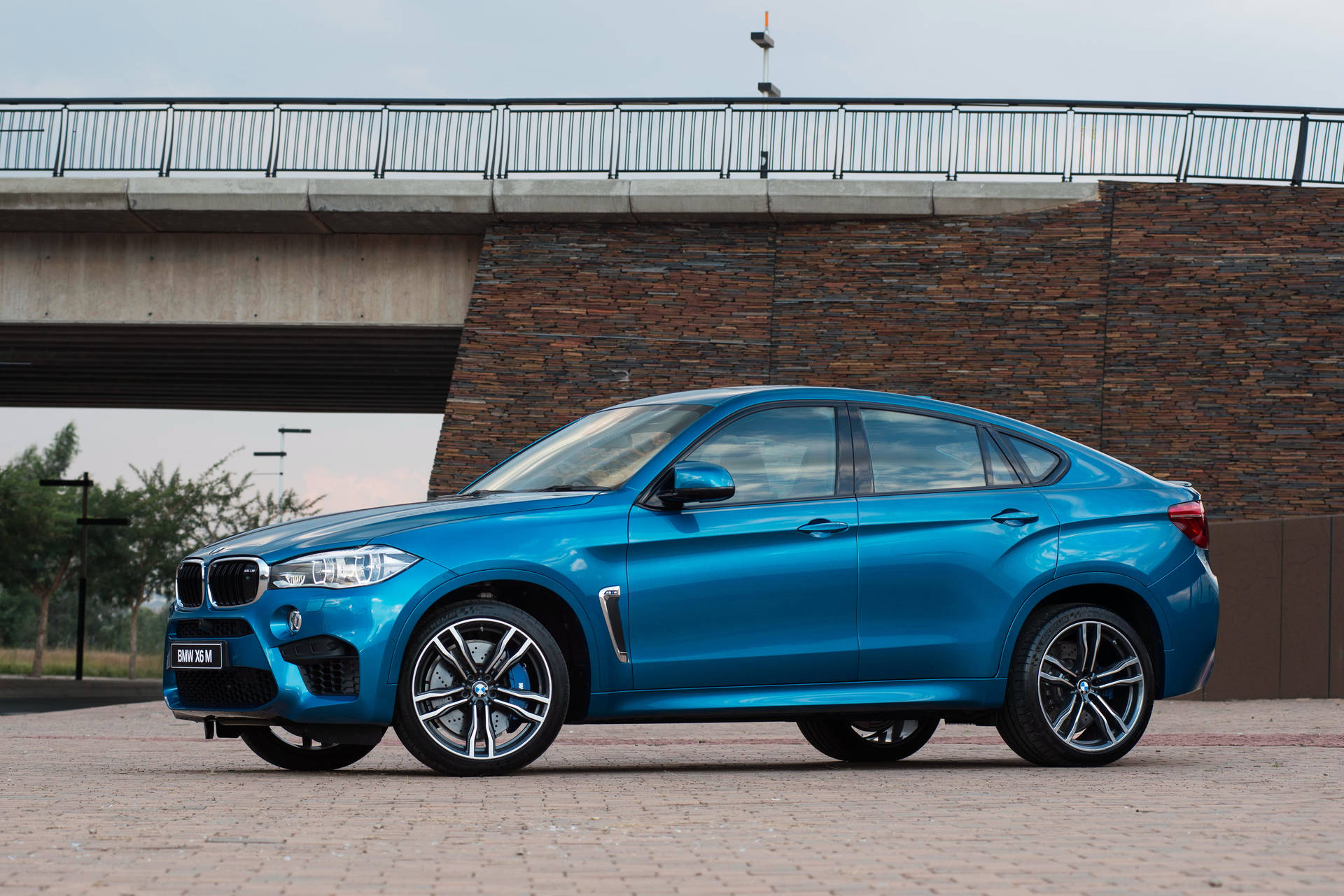 Bmw X6 M By A Flyover Background