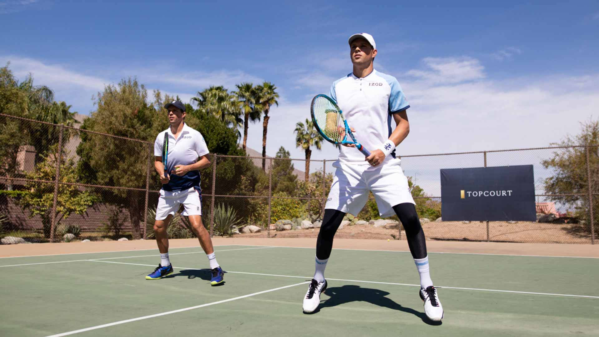 Bob Bryan Warming Up