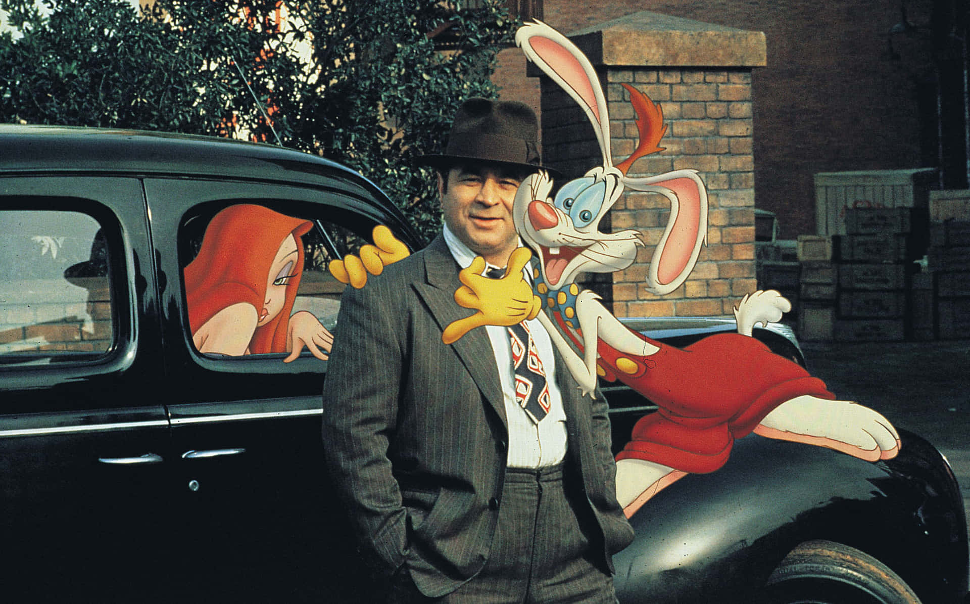 Bob Hoskins [wallpaper] Background