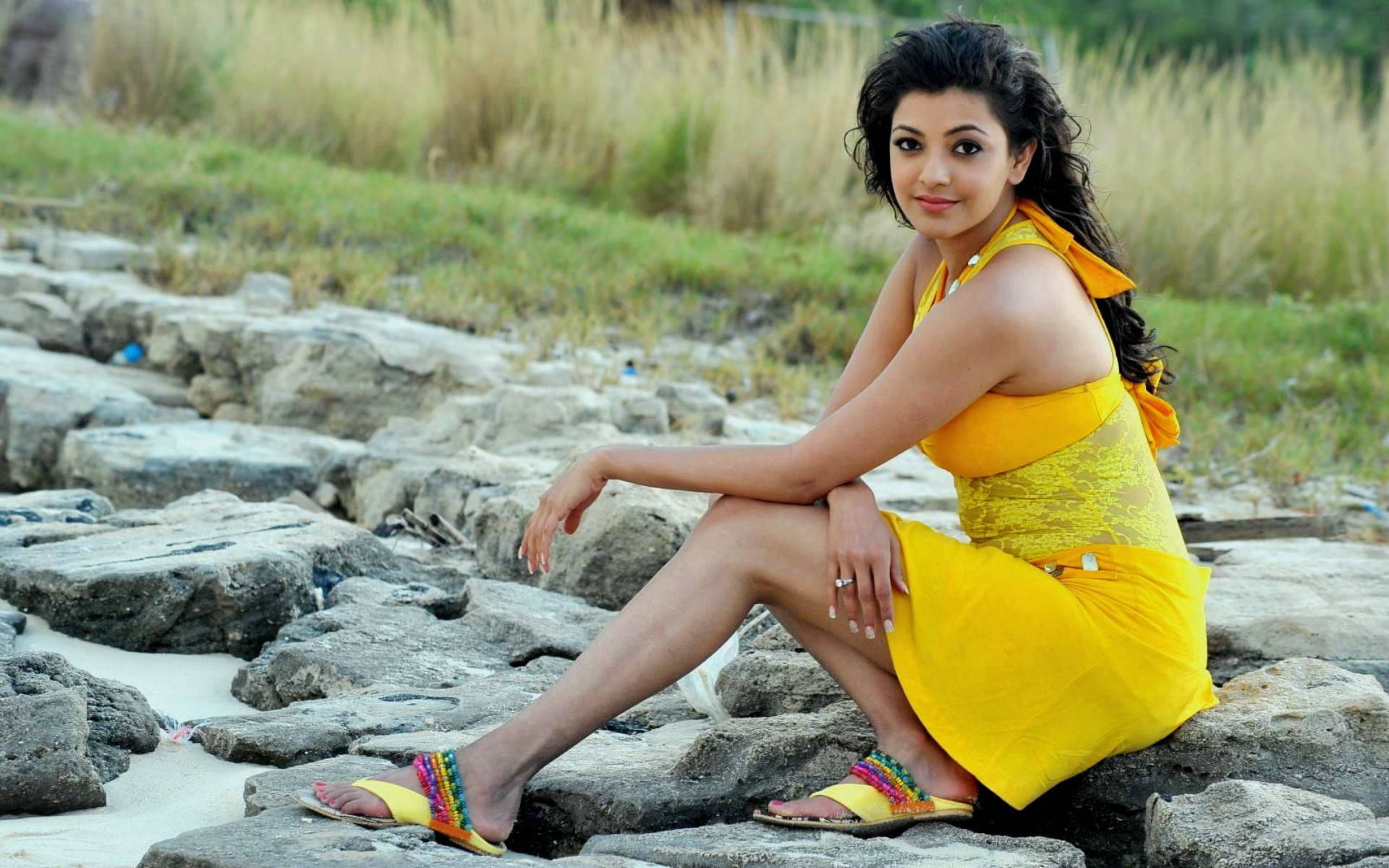 Bollywood Actress Kajal Aggarwal Photoshoot Background
