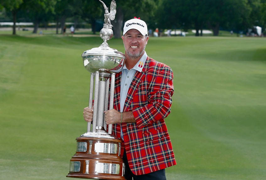 Boo Weekley With Trophy Background