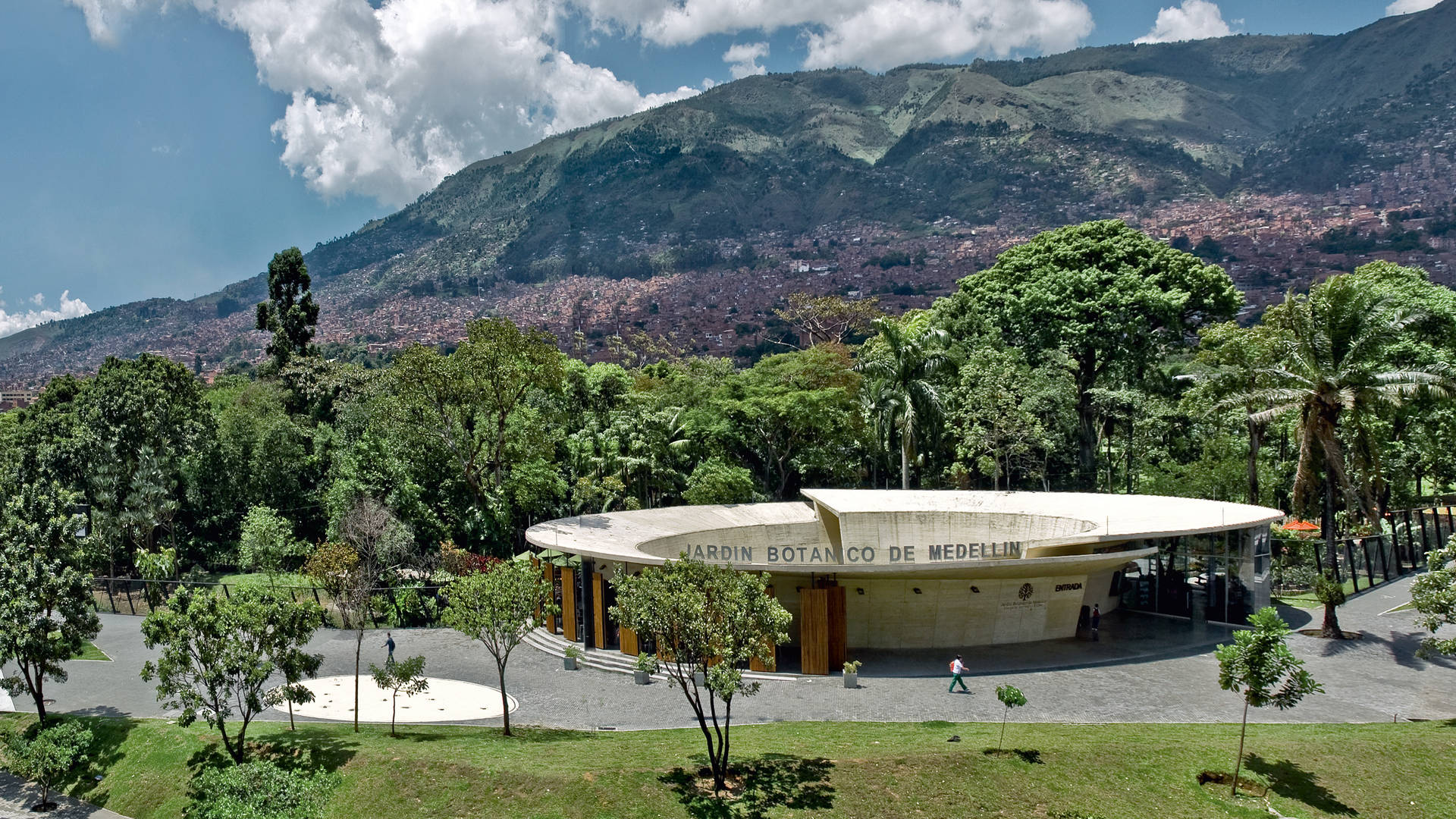 Botanical Garden Of Medellín Background